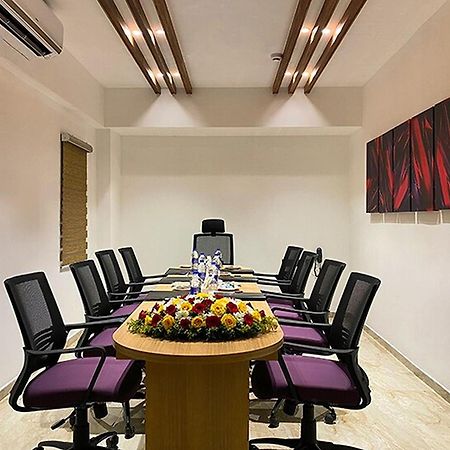 Park Residency Kodungallur Thrissur Екстер'єр фото