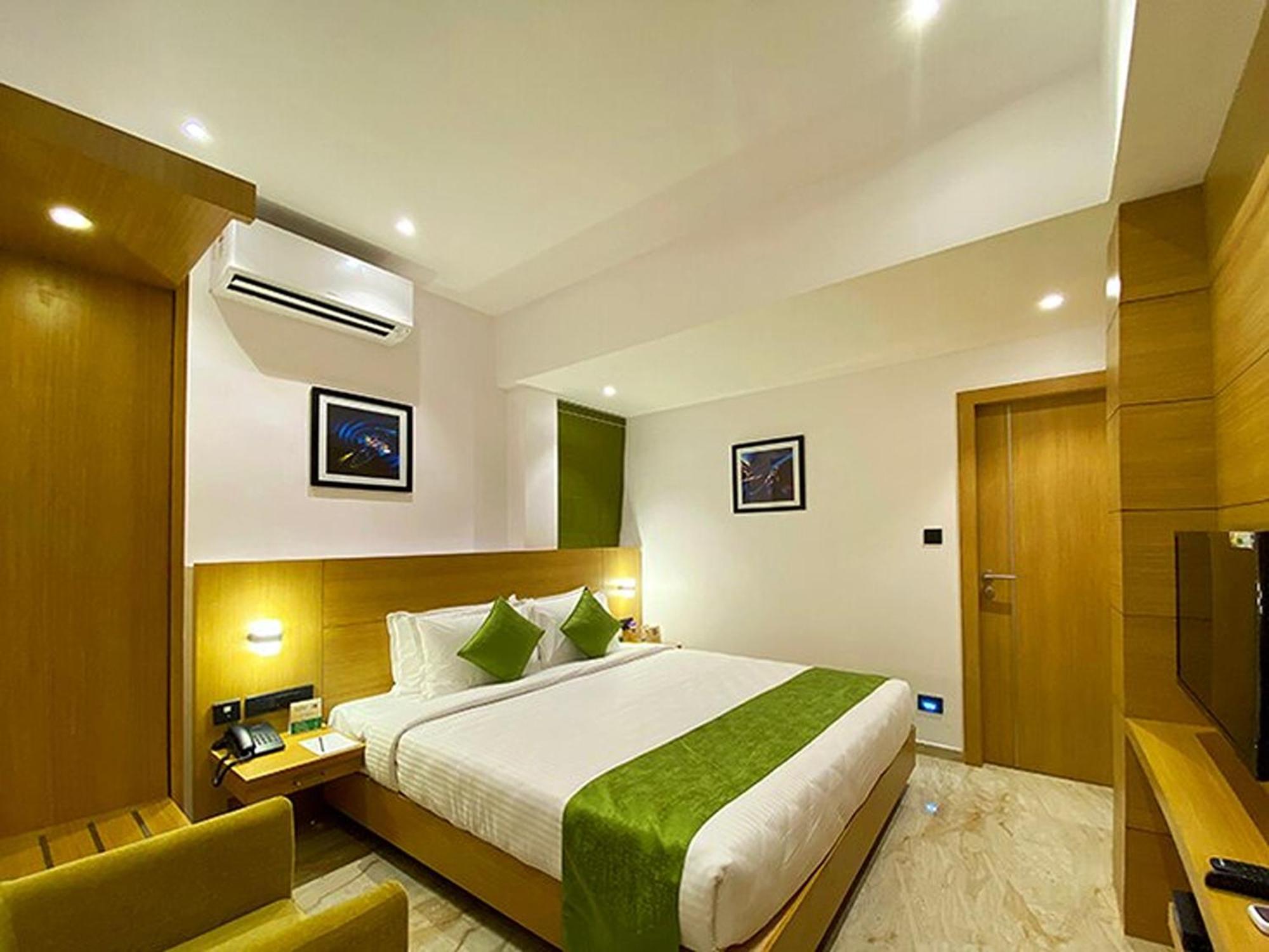 Park Residency Kodungallur Thrissur Екстер'єр фото