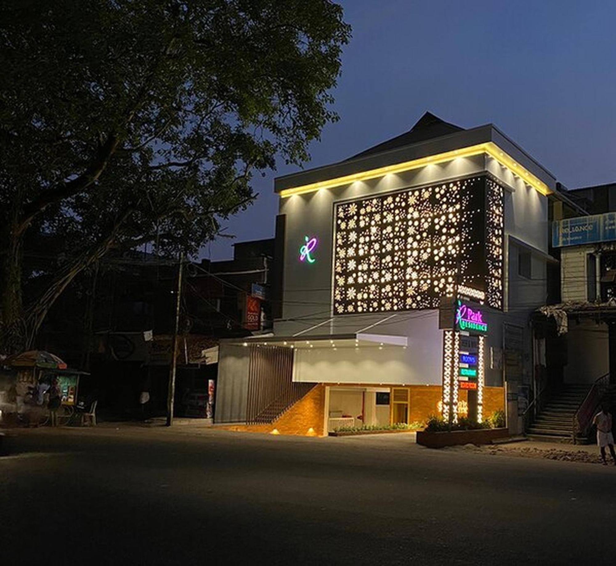 Park Residency Kodungallur Thrissur Екстер'єр фото